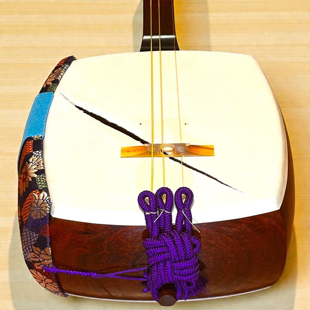 高級撥付き❣️重厚感✨ハードケース付き❣️長唄三味線 中棹 紅木