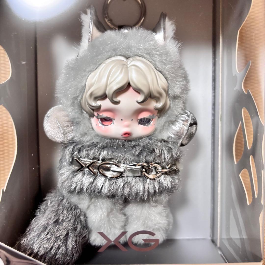 SKULLPANDA × XG ぬいぐるみペンダント ALPHAZ スカルパンダ - メルカリ