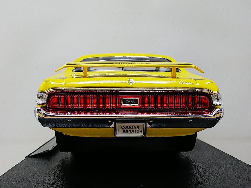 ウェリー 1/18 マーキュリー・クーガー・エリミネーター ダイキャスト