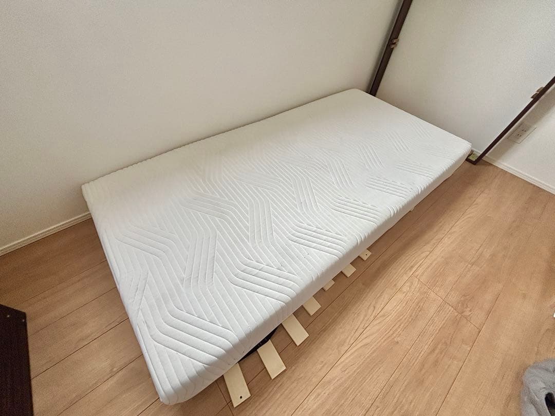 使用頻度少】【直接渡し値引き】テンピュール センセーション