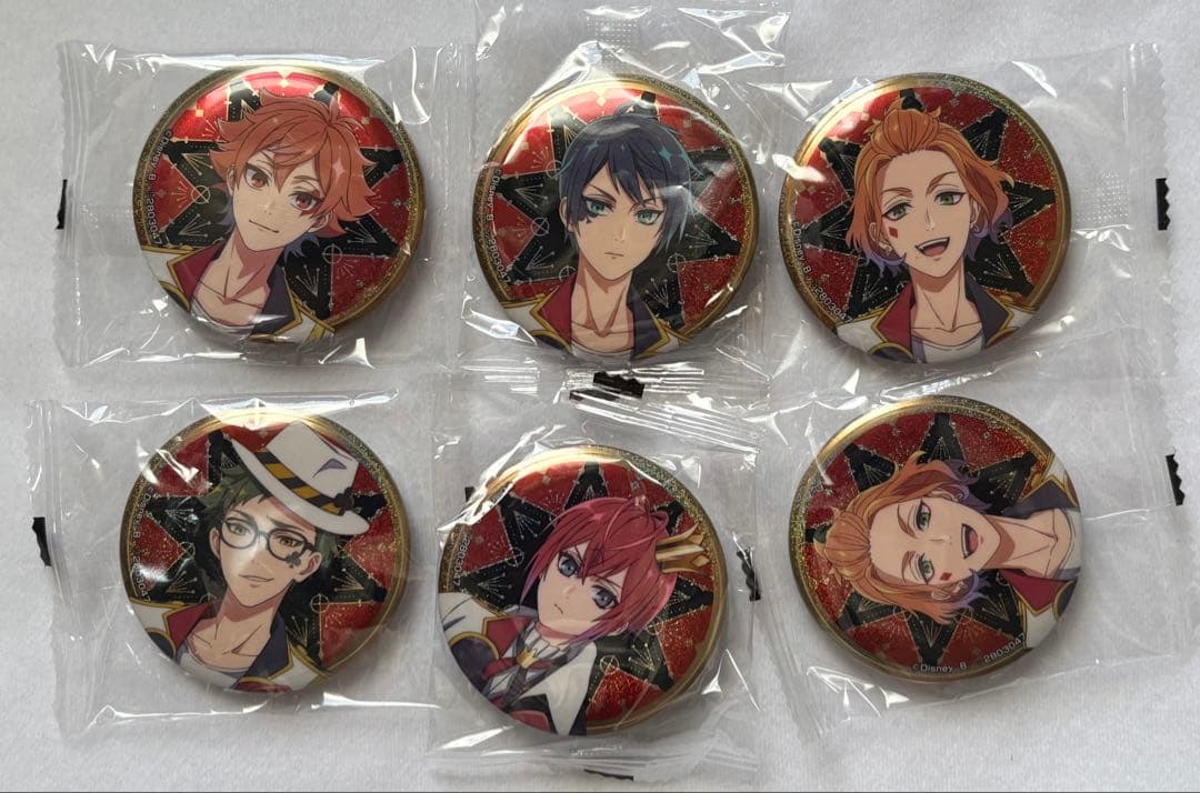 ツイステ 缶バッジ ハーツラビュル リドル エース デュース トレイ