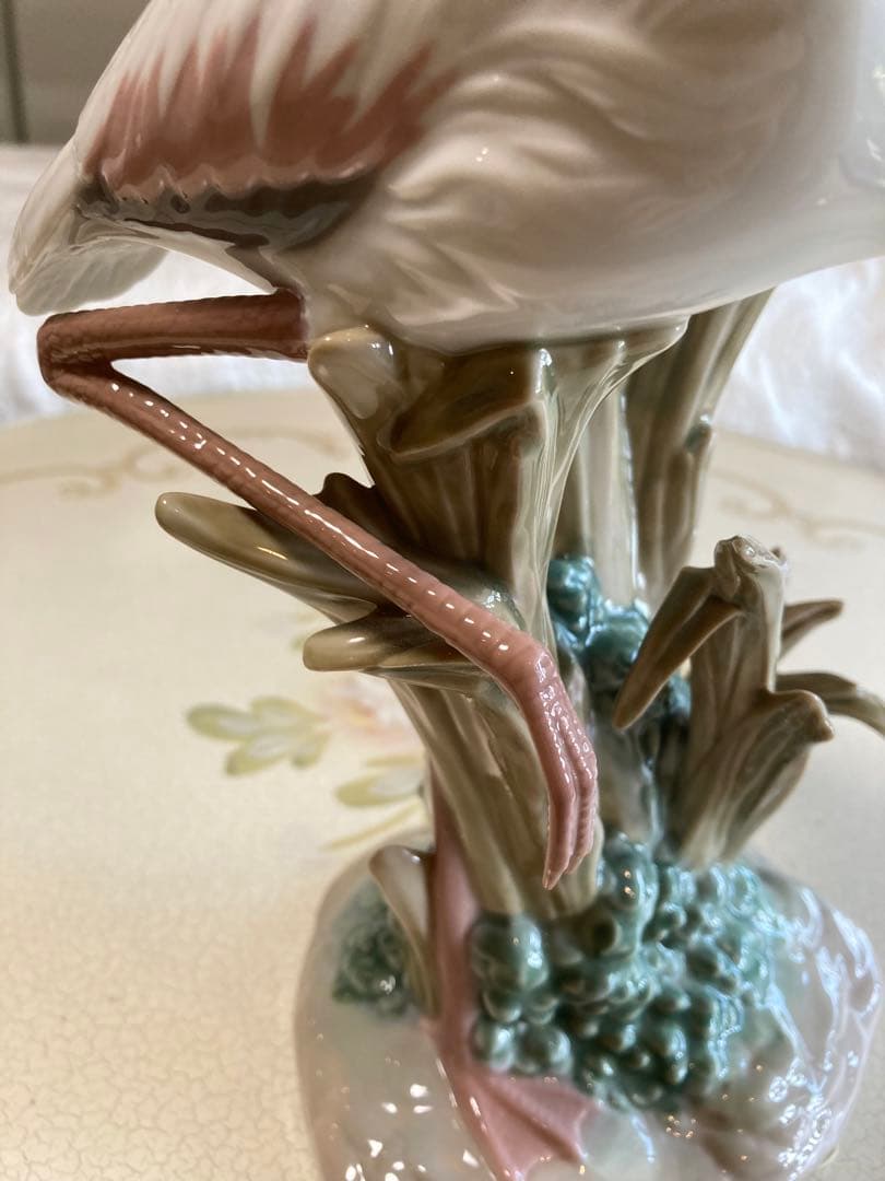 リアドロ 求愛するツル