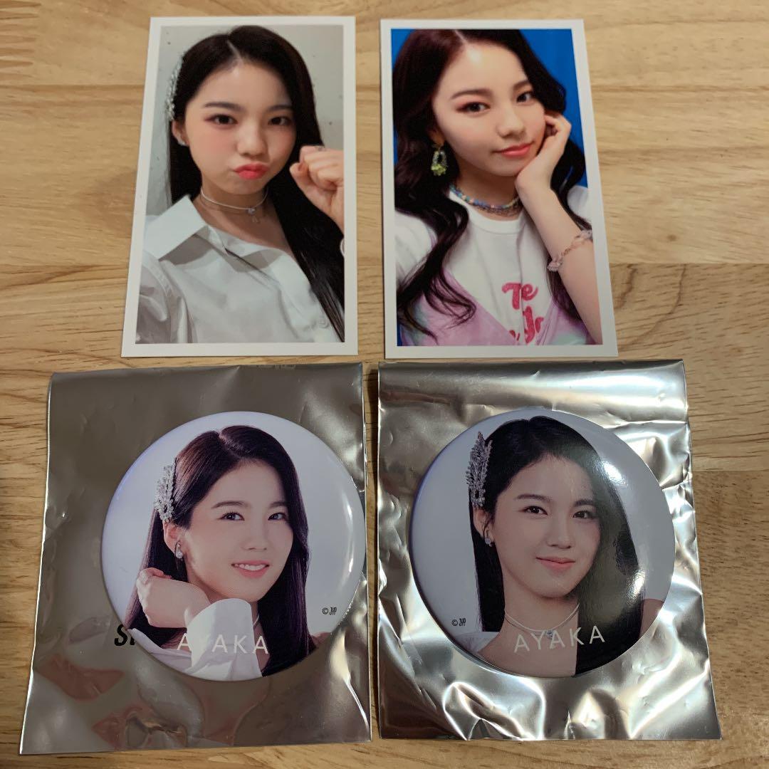 NiziU アヤカ トレカ＆缶バッジ - メルカリ