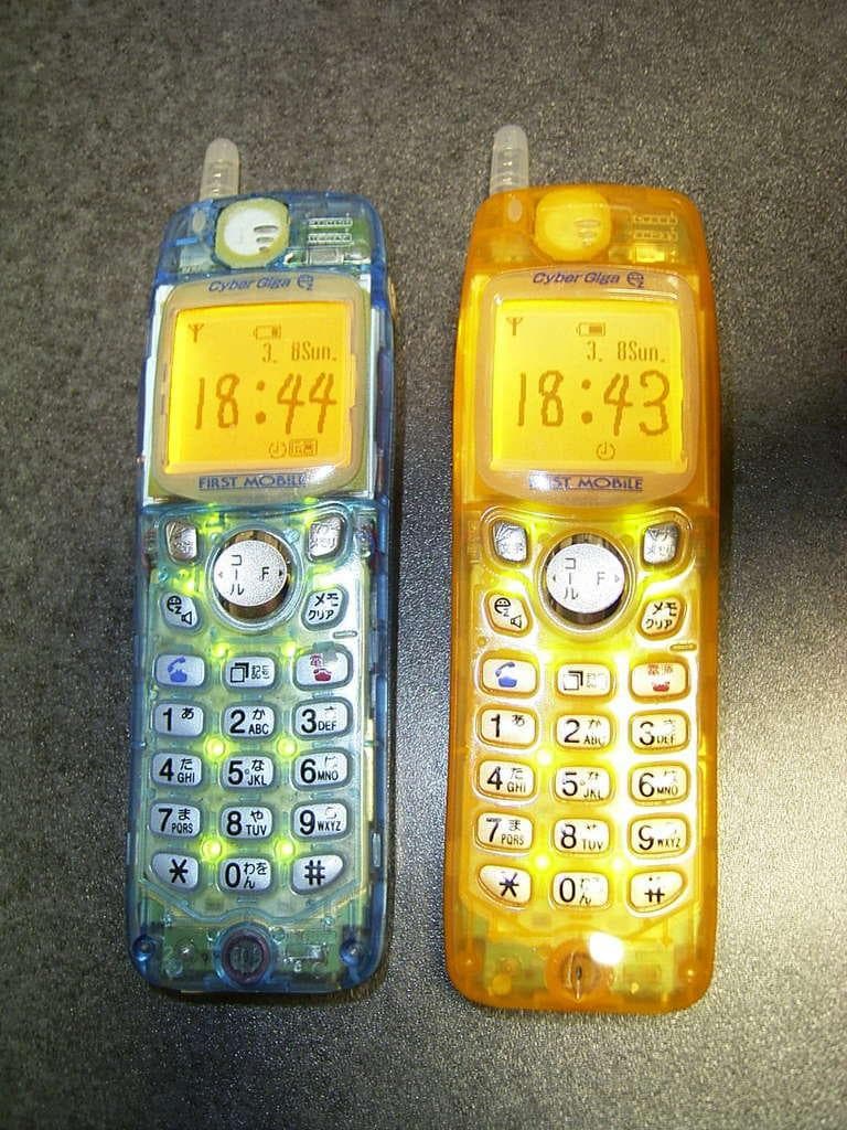 ツーカー tel-me-AQUA 2色セット 実機 動作品 付属品有 TU-KA ツーカー tel-me-AQUA 2色セット 実機 動作品 付属品有 TU-KA - メルカリ