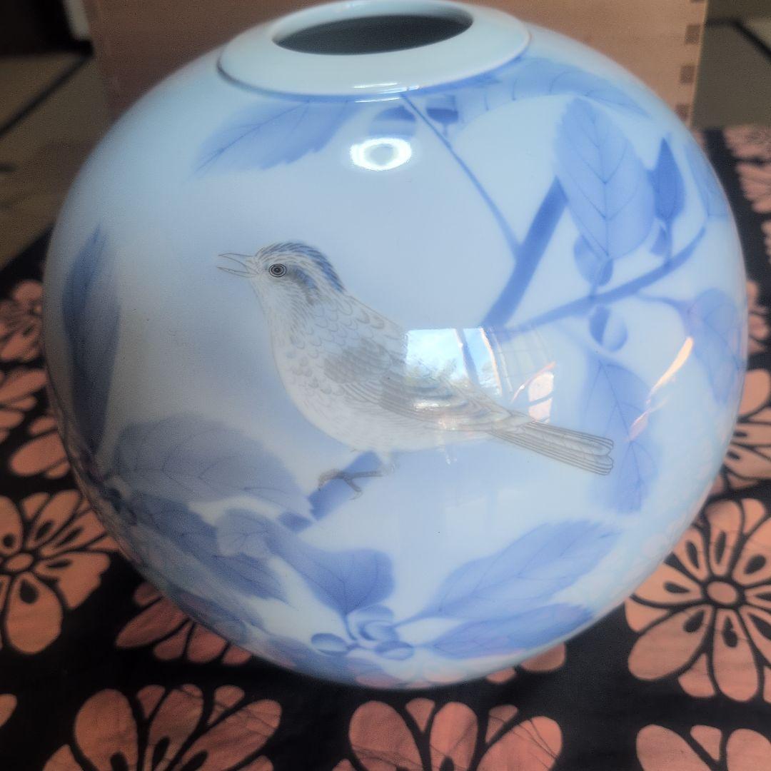 宮内庁御用達 深川製磁 有田焼 花瓶 官窯染付 鳥 白磁 藍絵 特大 花入共箱 宮内庁御用達 深川製磁 有田焼 花瓶 官窯染付 鳥 白磁 藍絵 特大 花入