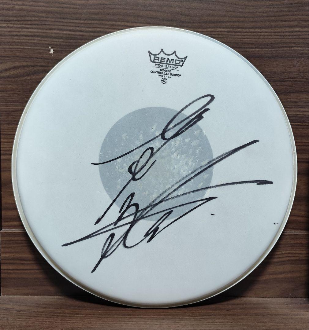 the GazettE ガゼット 戒 サイン ドラムヘッド Set Up】戒 | ドラマガWeb