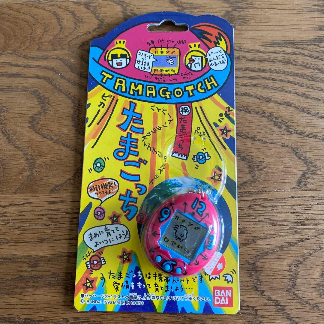 初代（1996年製） たまごっち　赤 玩具】 たまごっち 赤 1996年製 説明書付き レッド 初代 大人気 レア