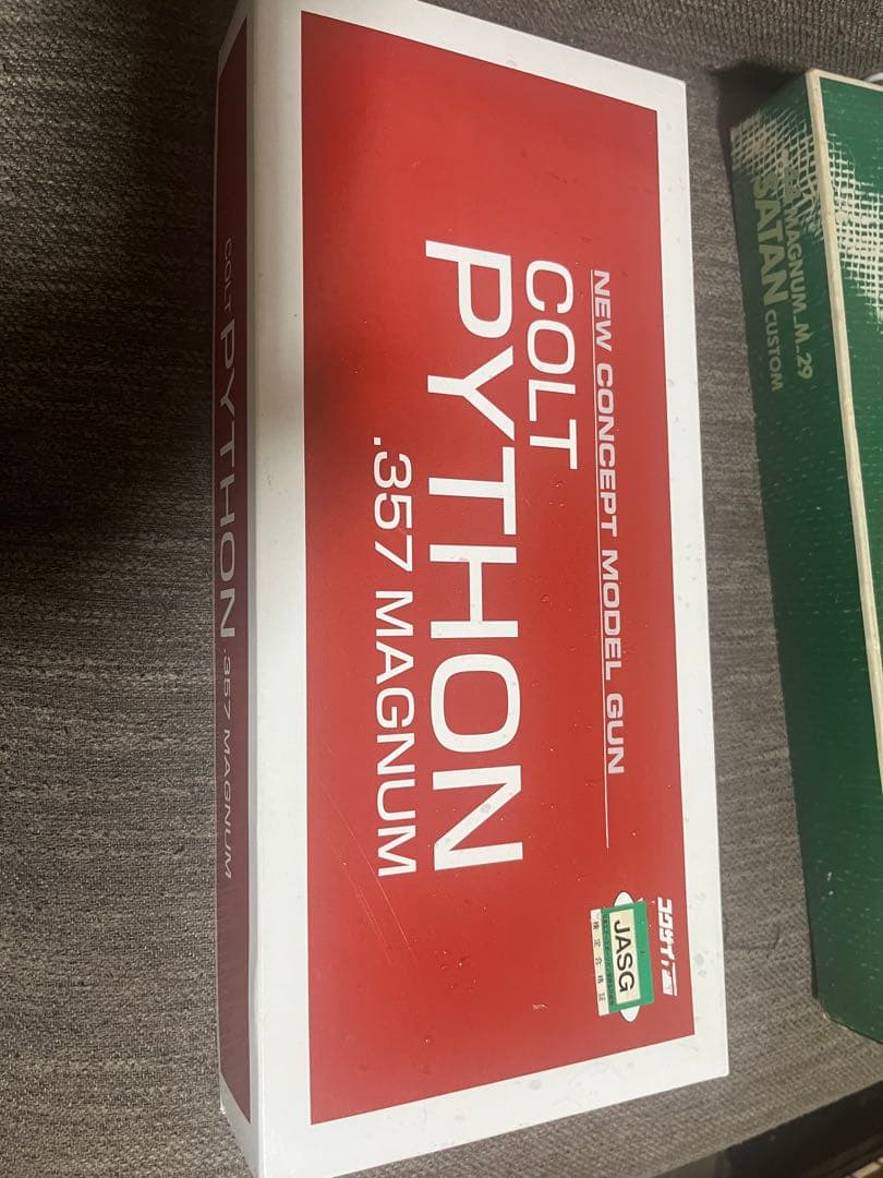 COLT PYTHON .357 MAGNUM モデルガン Colt Python 357 Magnum 3in Stainless Revolver - 6 Rounds