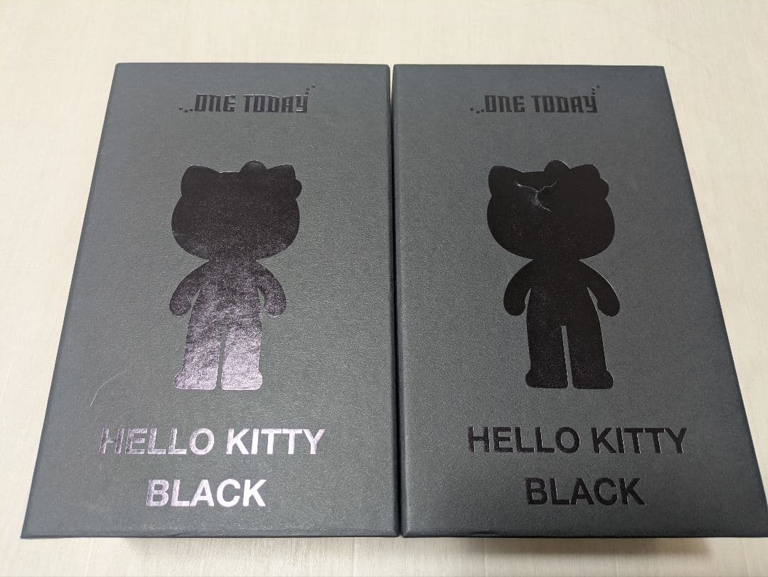 BARNEYS NEWYORKハローキティブラックシリーズハート＆LOVE - メルカリ