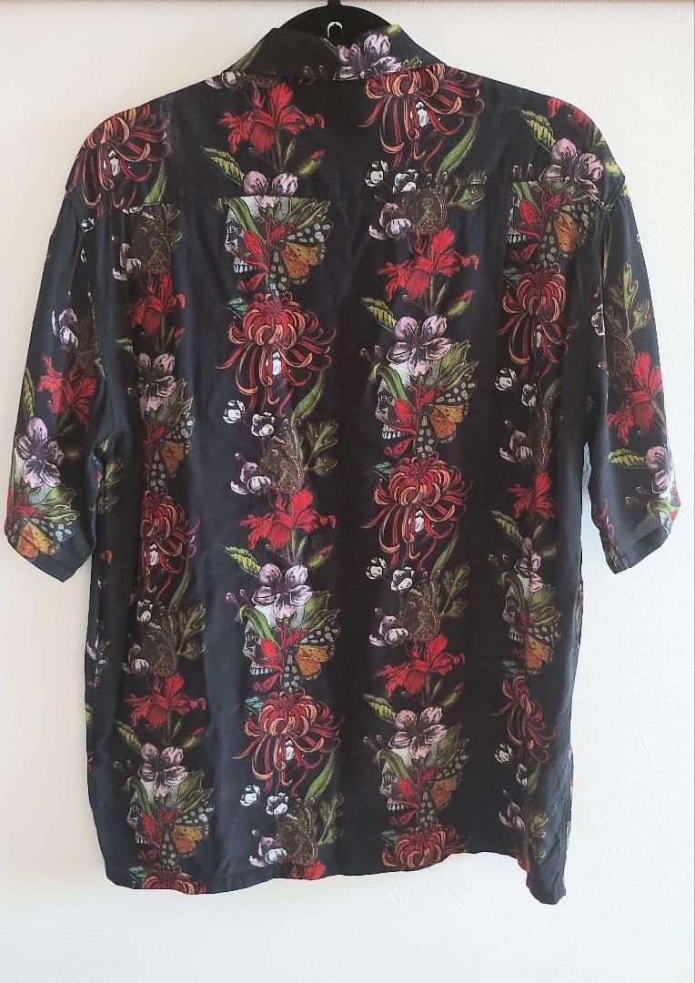 BUCK-TICKアロハシャツ ～FLOWER～ - メルカリ