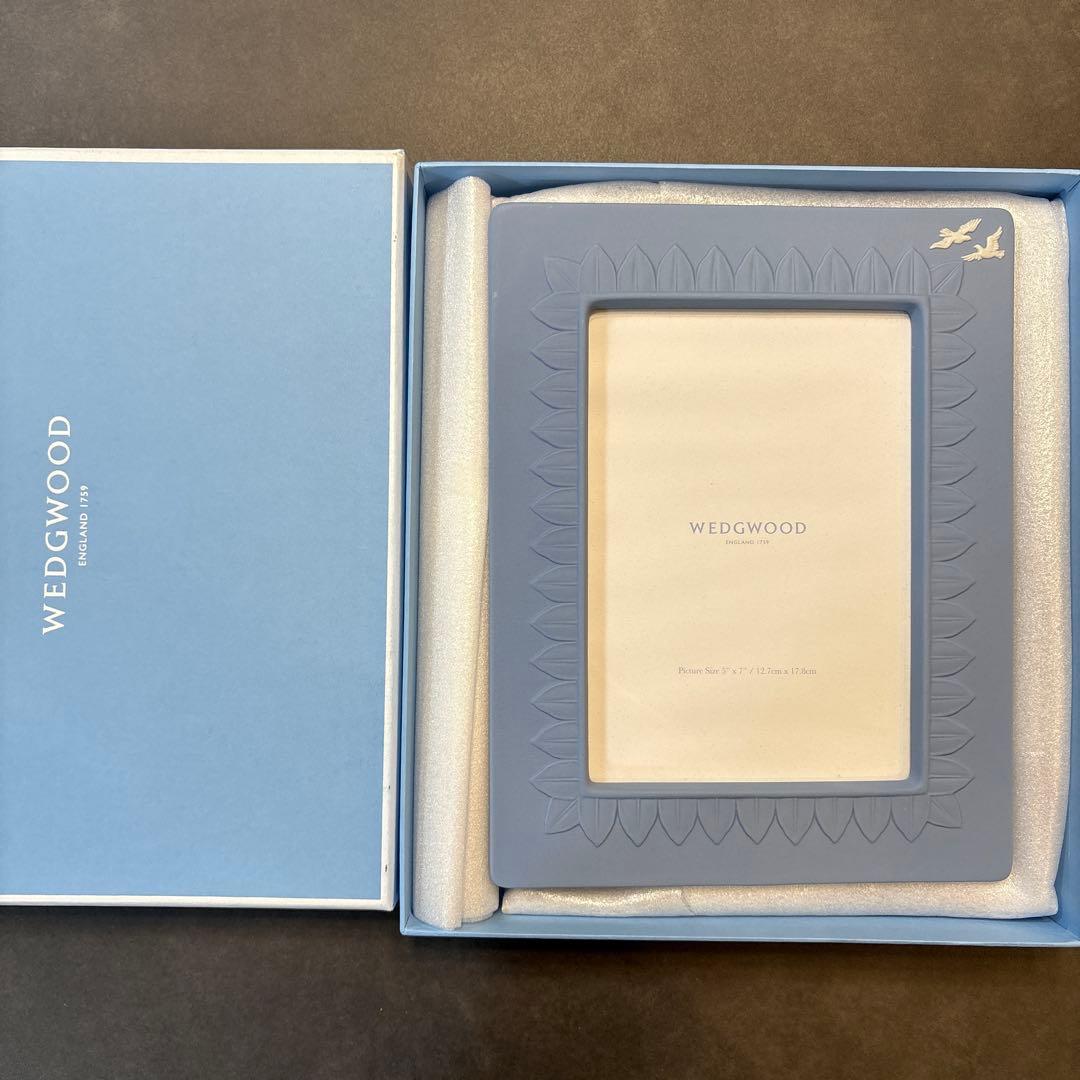 【新品未使用品】 クラシック ピクチャーフレーム(ペールブルー) 楽天市場】ウェッジウッド ジャスパーウェア ペールブルー クラシック