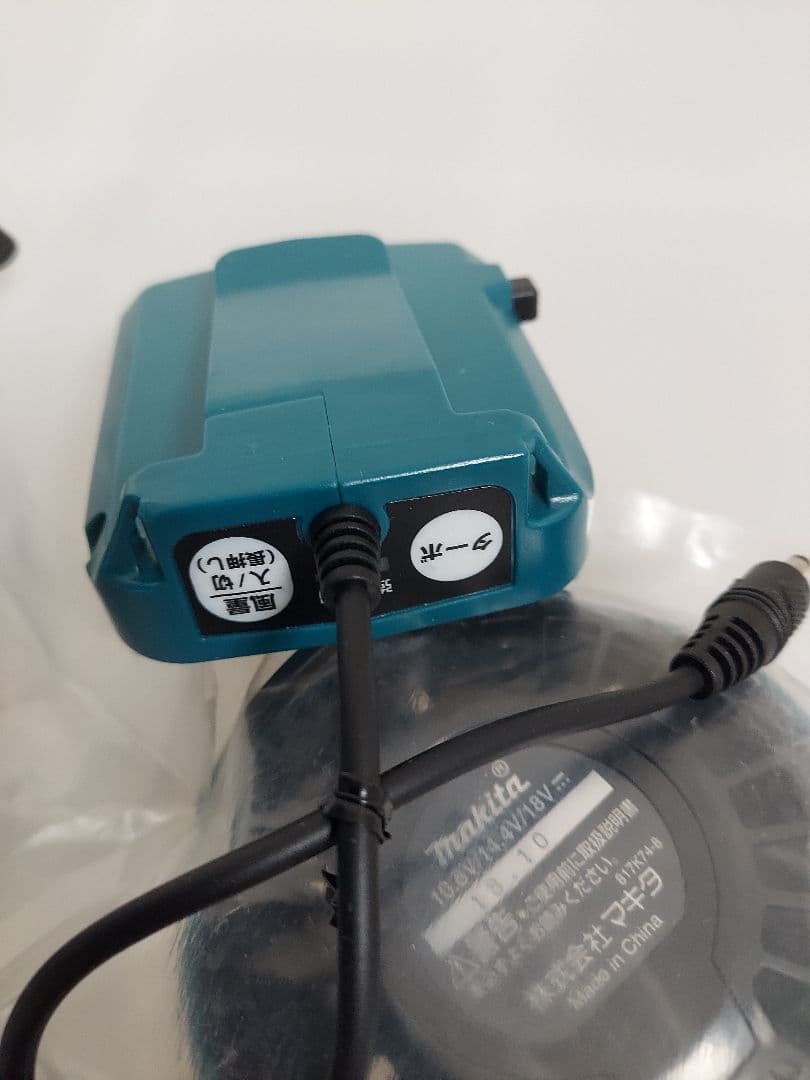 z*2様 マキタ 18V 2.0Ah BL1820B 空調服　ファン　ホルダ　フ