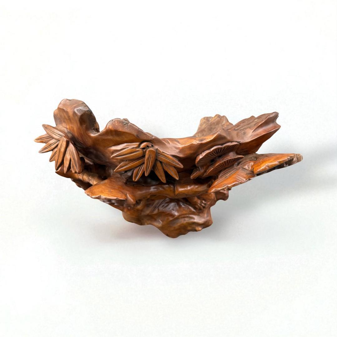 一枚板】高さ68㎝ 幅56㎝ 奥行き48㎝ 虎松 衝立 天然