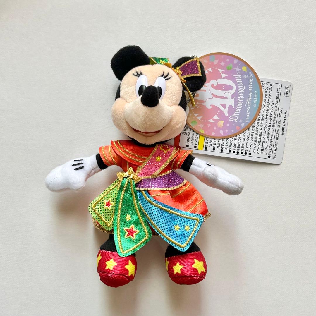 ディズニー 40周年 ミニー ぬいぐるみバッジ - メルカリ