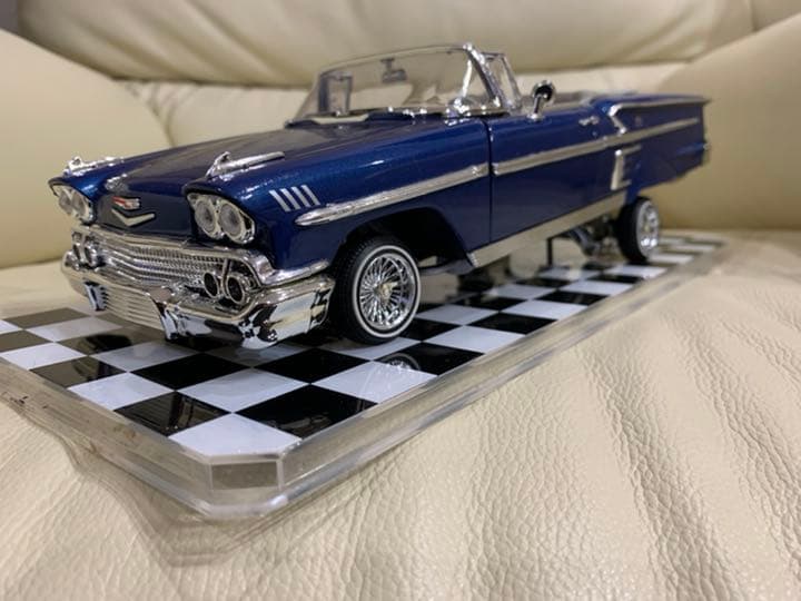 58 ベルエア　ローライダー　1/18　　改造　激レア 58 ベルエア ローライダー 1/18 改造 激レア - メルカリ