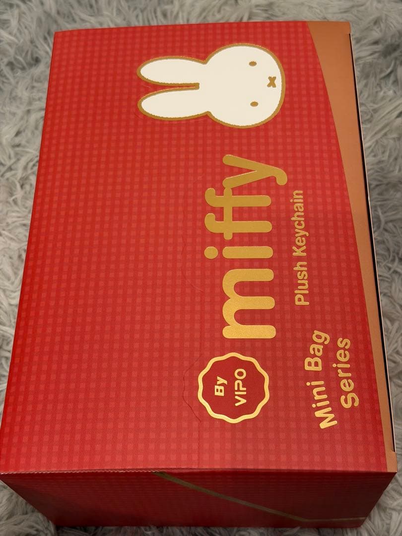 VIPO ミッフィー ブラインドボックス vipo ミニバッグ - メルカリ