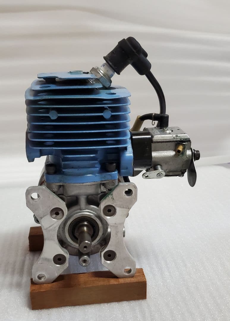 ラジコンエンジンFUJI IMVAC.INC BT-50SA 青 JAPAN製 - メルカリ