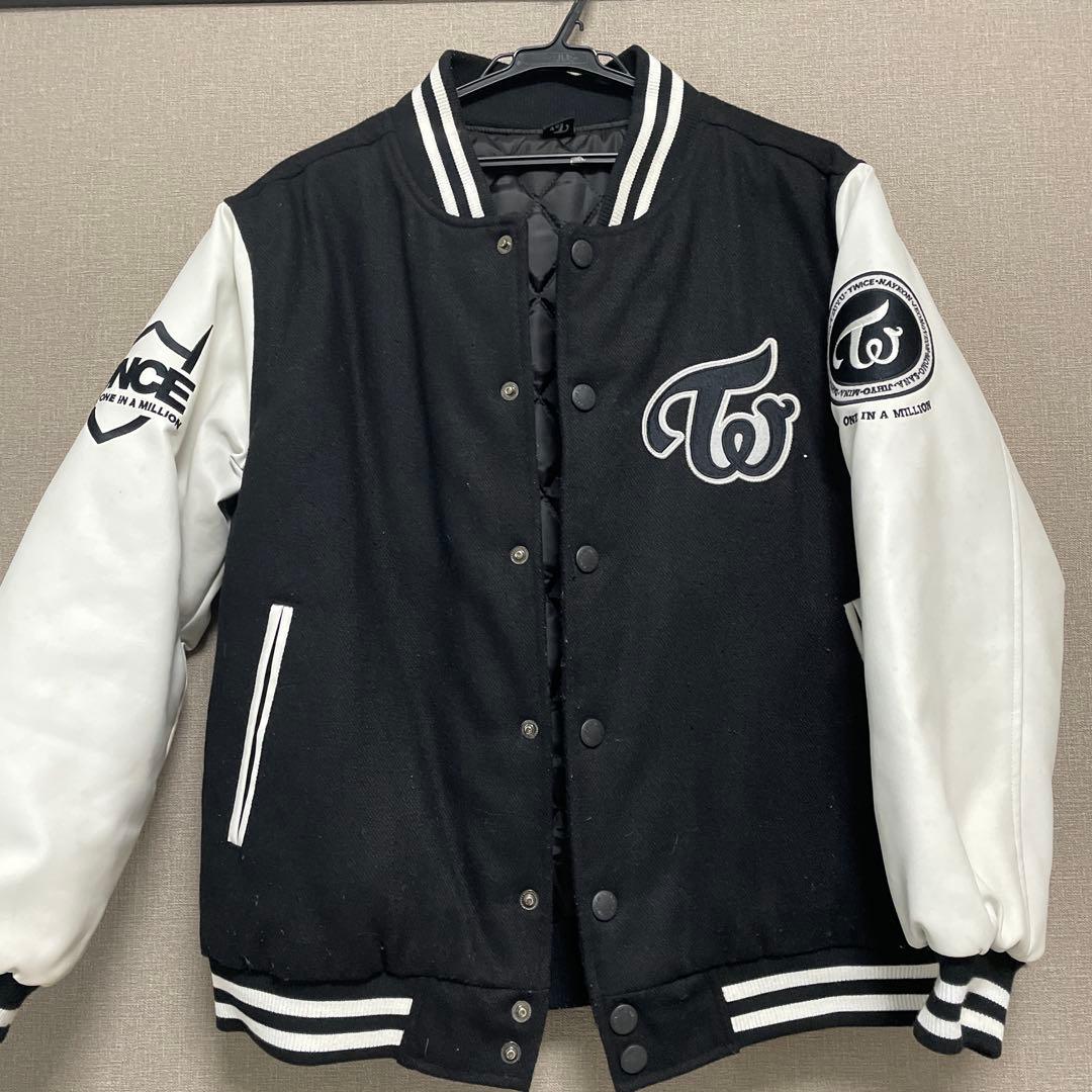 TWICE スタジャン - メルカリ