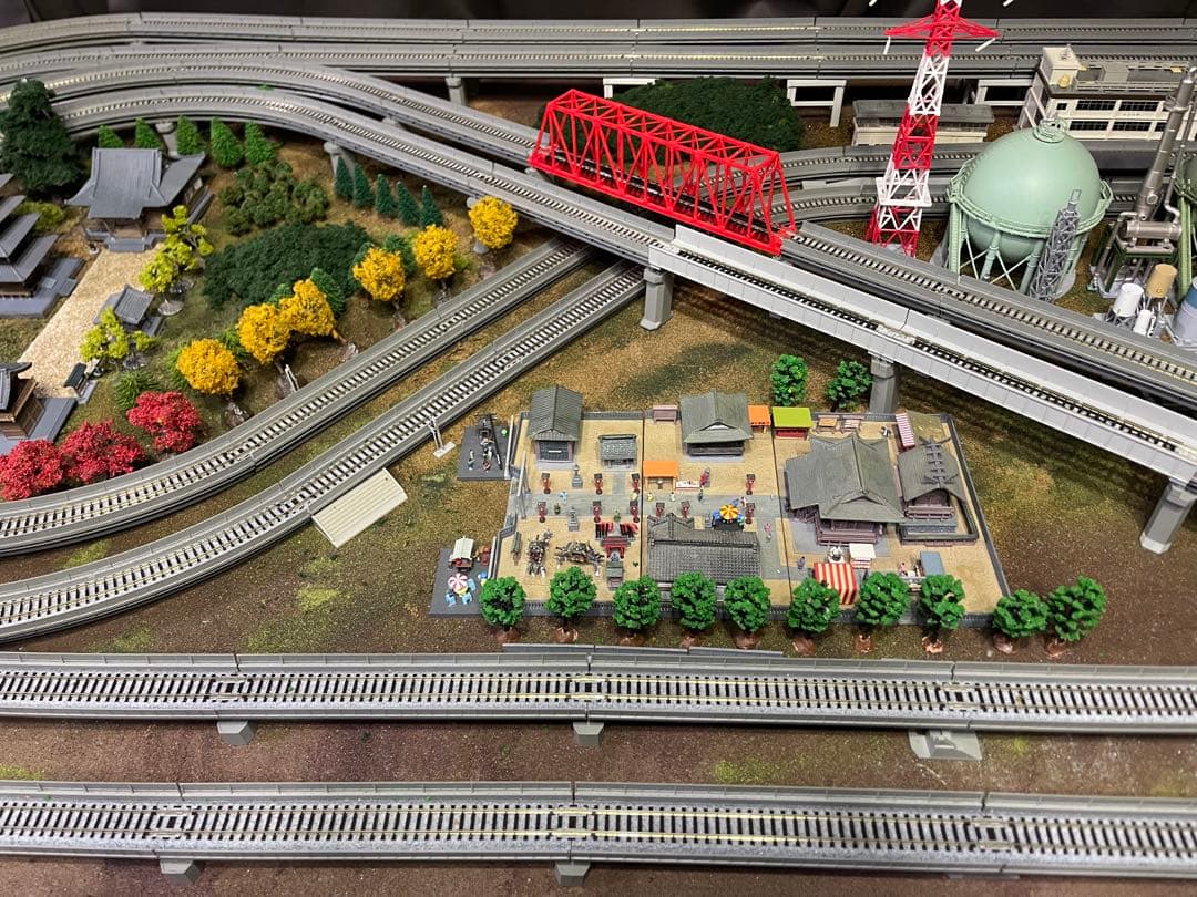Nゲージ ジオラマ KATO 高架線路 トミックス 神社 コンビナート お寺