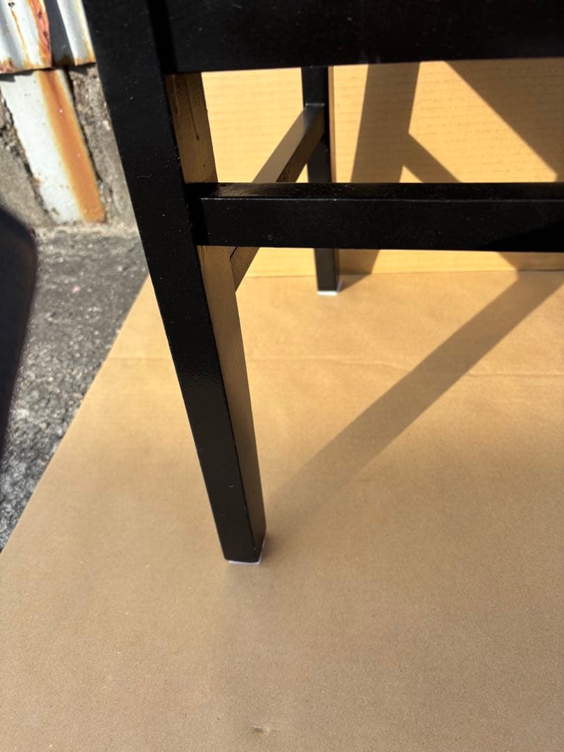 美品 背もたれ付ピアノ椅子 足部フェルト付き ワインレッド座面②