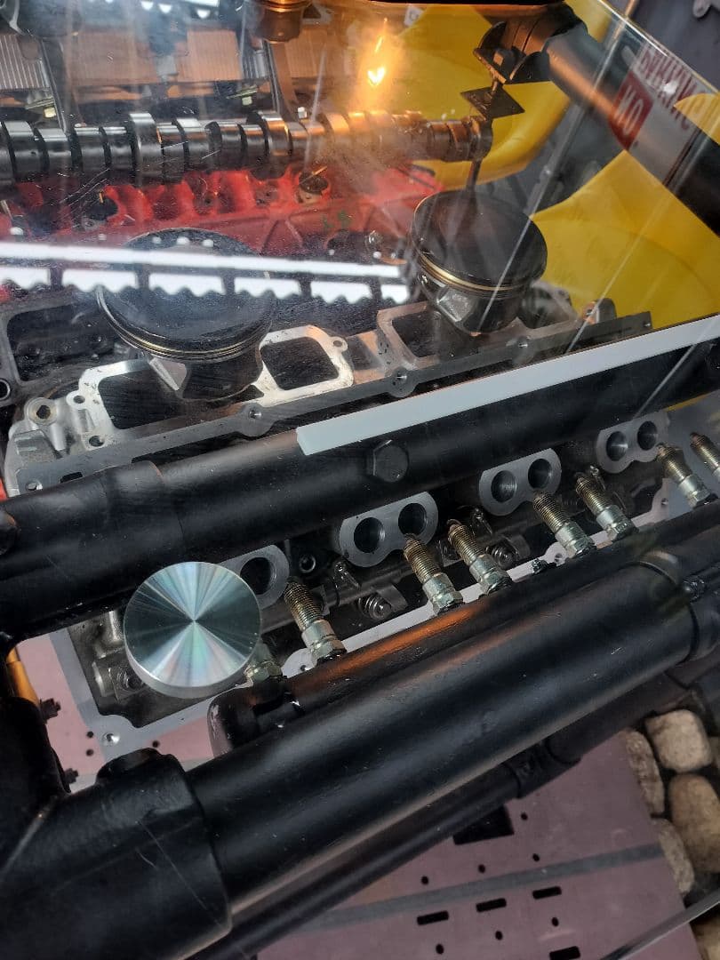 ダッヂチャレンジャーV8 6.4L エンジンカウンターテーブル エンジンテーブル