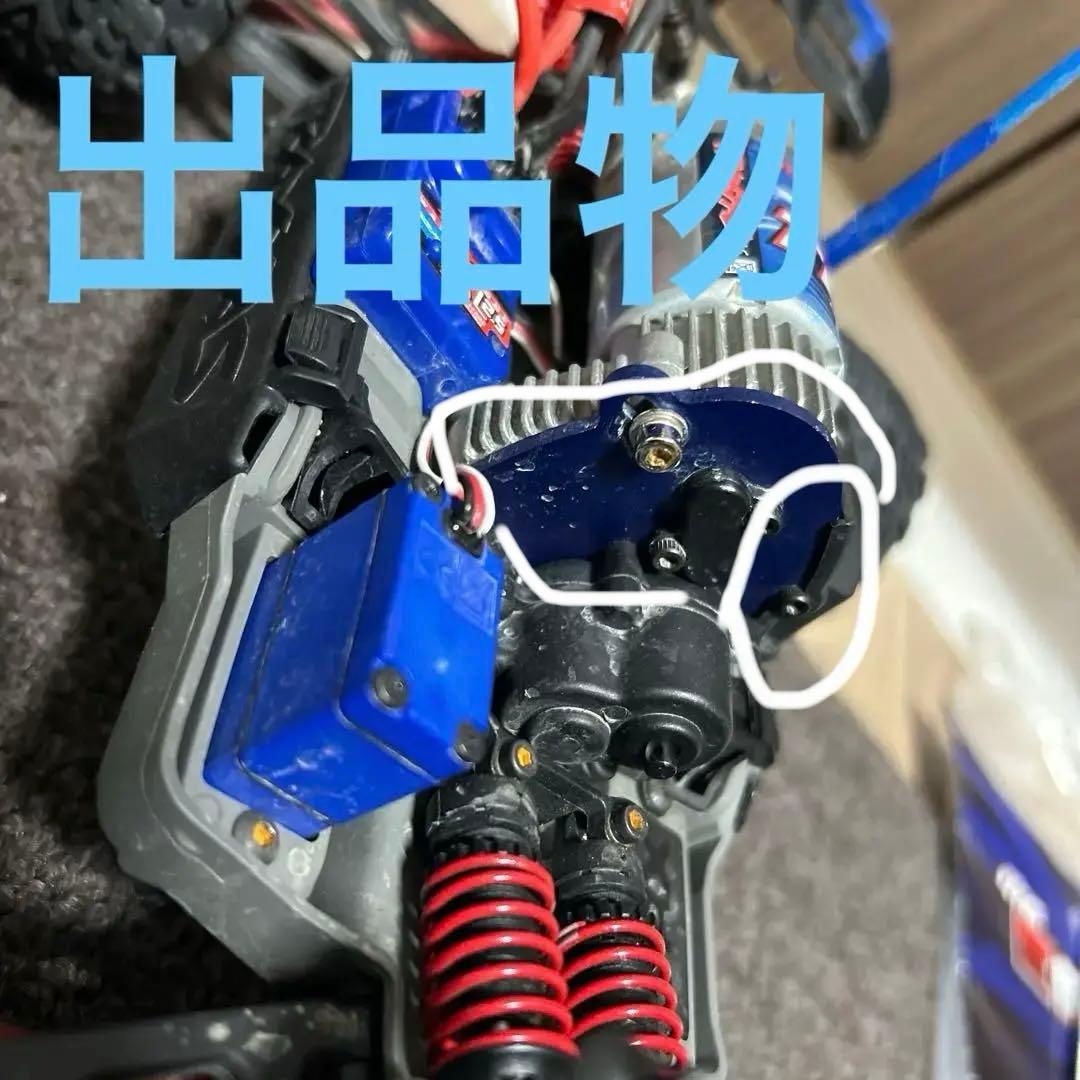 トラクサス　e-revo 1/16 送受信機なし　ほぼノーマル　シャフト交換