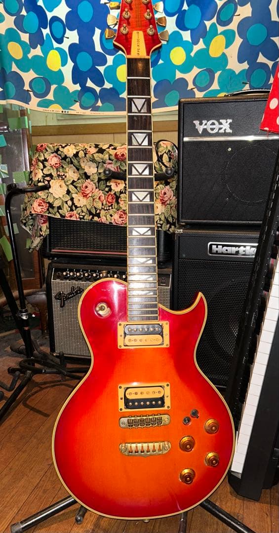 ピ*ク様 AriaPro2 / アリアプロ2 エレキギター　中古品　(送料込) 楽天市場】Aria Pro II【CS-Deluxe】サンバースト【中古/エレキギター