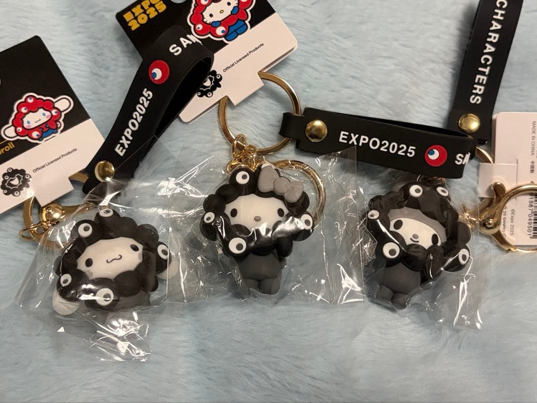 【3種セット】サンリオ ミャクミャク 黒 キーホルダー サンリオ人気キャラが…入手困難「黒ミャクミャク」仕様に！？ 万博で
