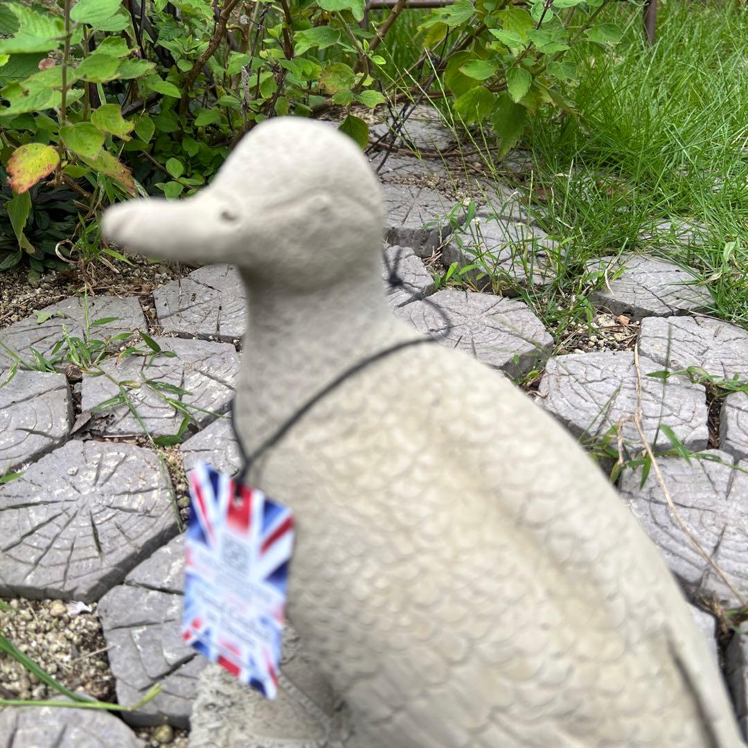 英国セメント製コールダックオーナメント グレー