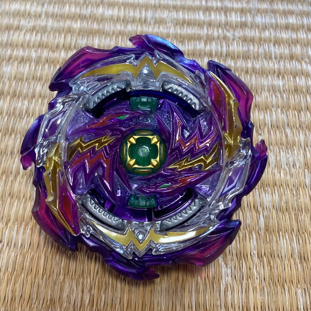 まとめ売り)ベイブレードバーストセット（限定スタジアム、ランチャー