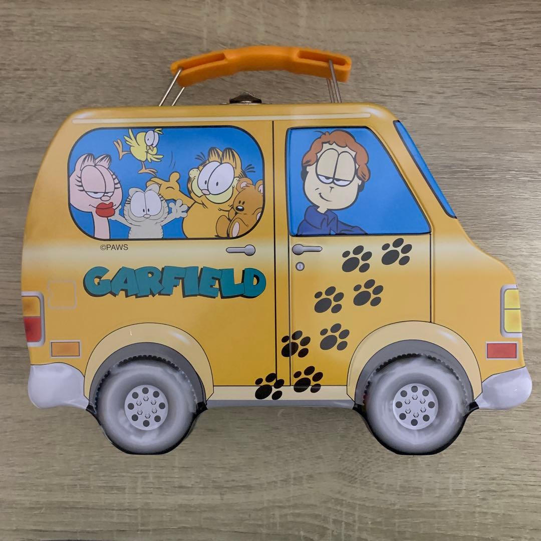 フェアリーテイル ルーシィ プリンセスカフェ 缶バッジ アクスタ カード