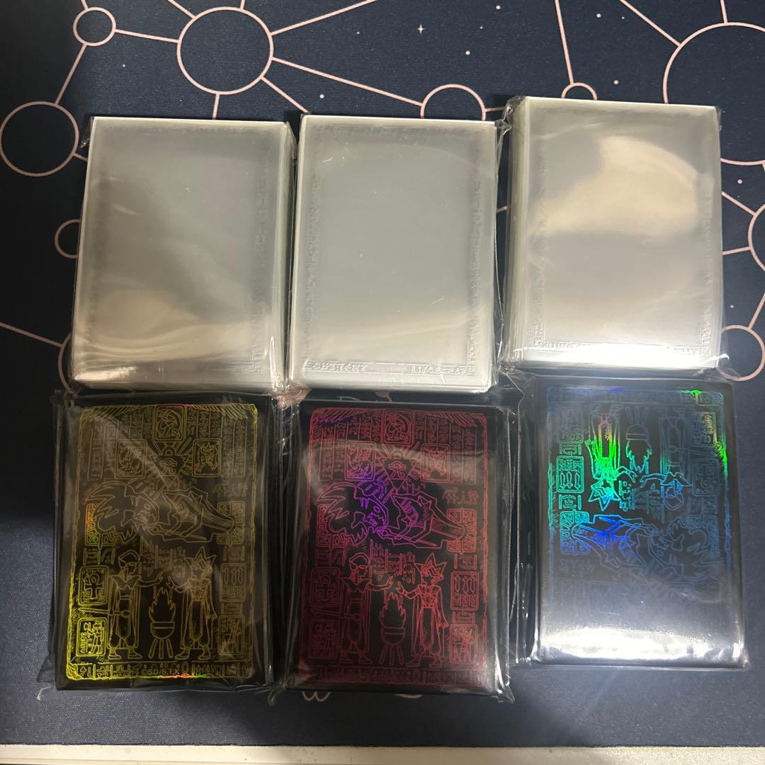 遊戯王　三幻神　スリーブ　3種　② 遊戯王 三幻神 スリーブ - メルカリ