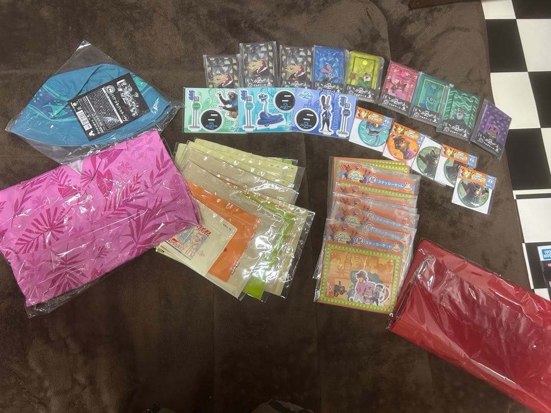 ズートピア2 一番くじ 下位賞まとめ売り A賞はポスター再現フィギュア！ Happyくじ『ズートピア2』12月19日