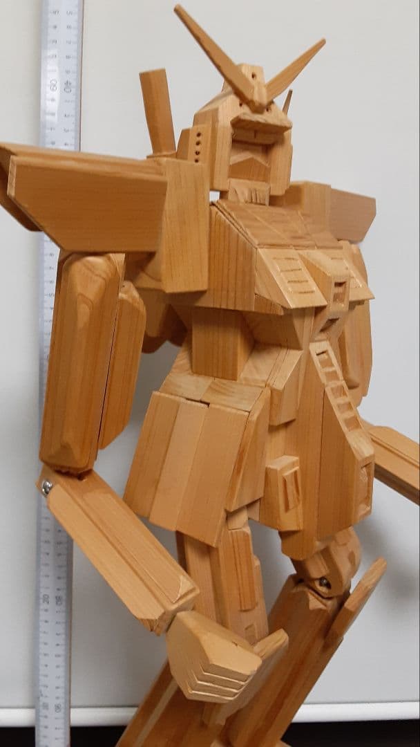 手作り木工・木製可動式ロボット(材料 ヒノキ材素地仕上げ)