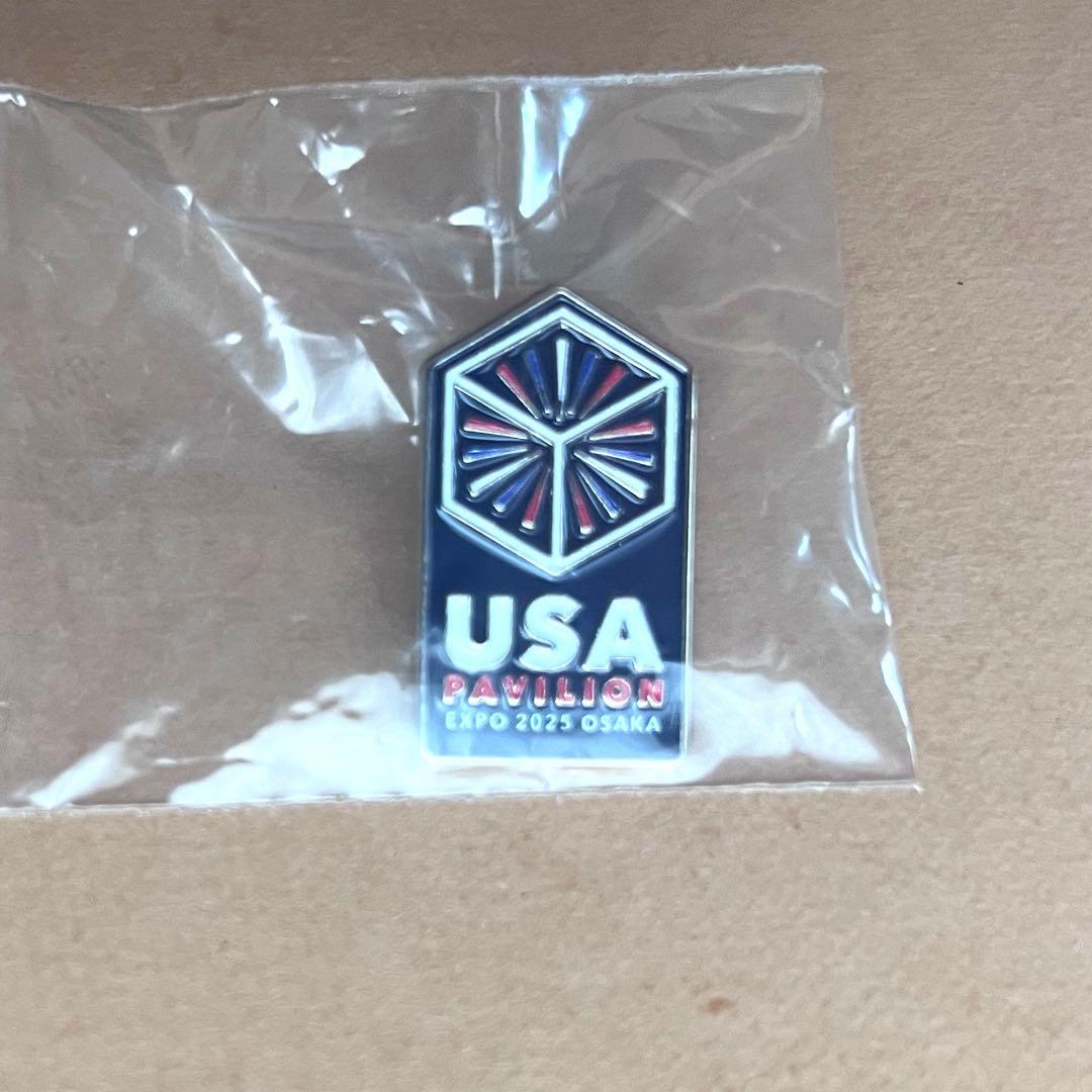 EXPO2025 大阪関西万博 アメリカ館 ピンバッジ 非売品】大阪関西万博 アメリカ館 記念ピンバッジ - メルカリ