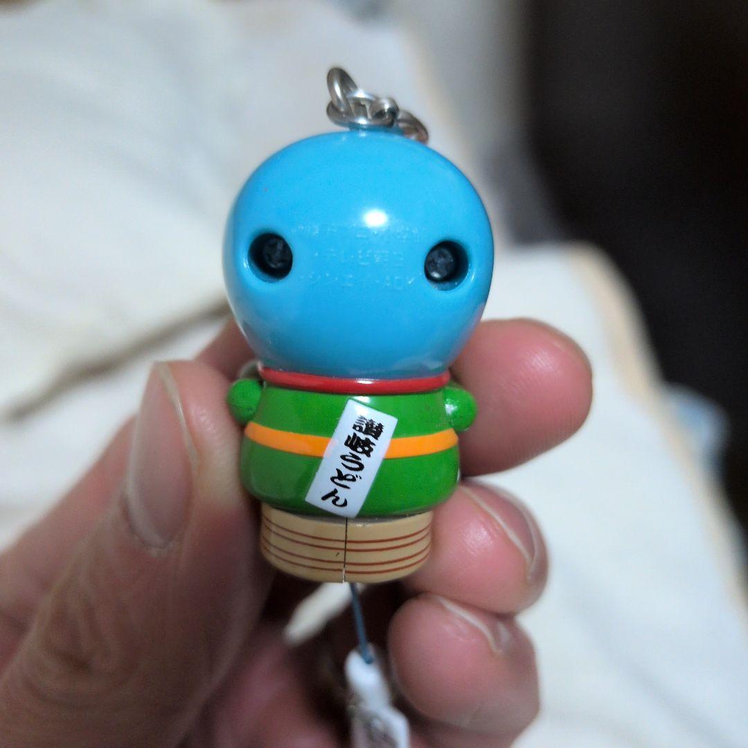 四国限定 どこでもドラえもん ご当地ストラップ 讃岐うどん 香川