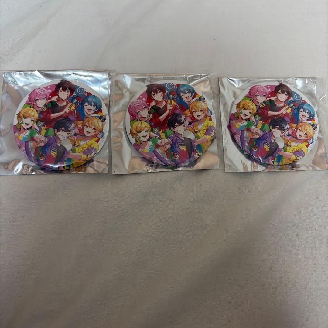 AMPTAK×COLORSビック缶バッジ - メルカリ