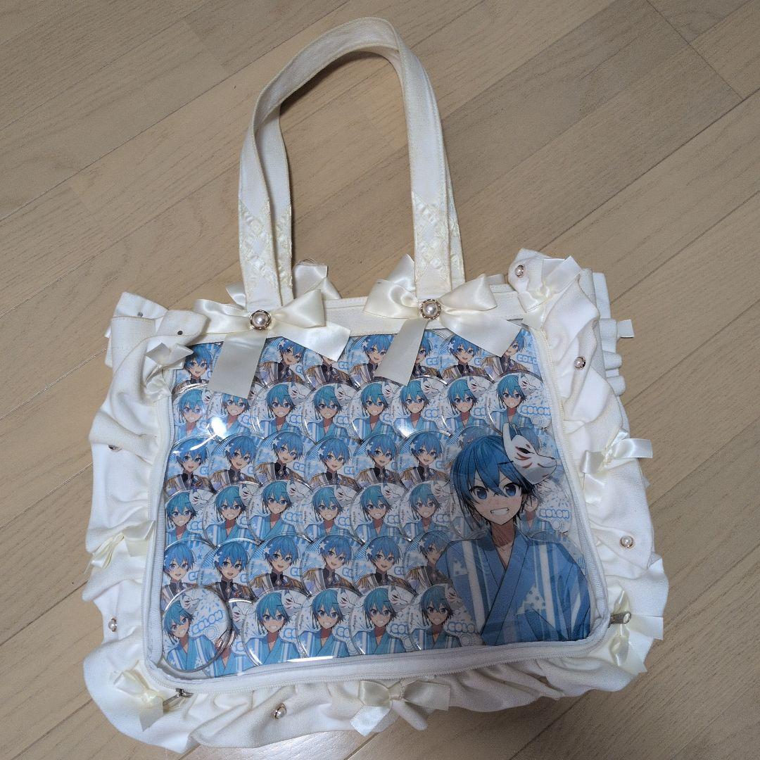 すとぷり ころん 痛バ 缶バッジ カードケース カード - メルカリ