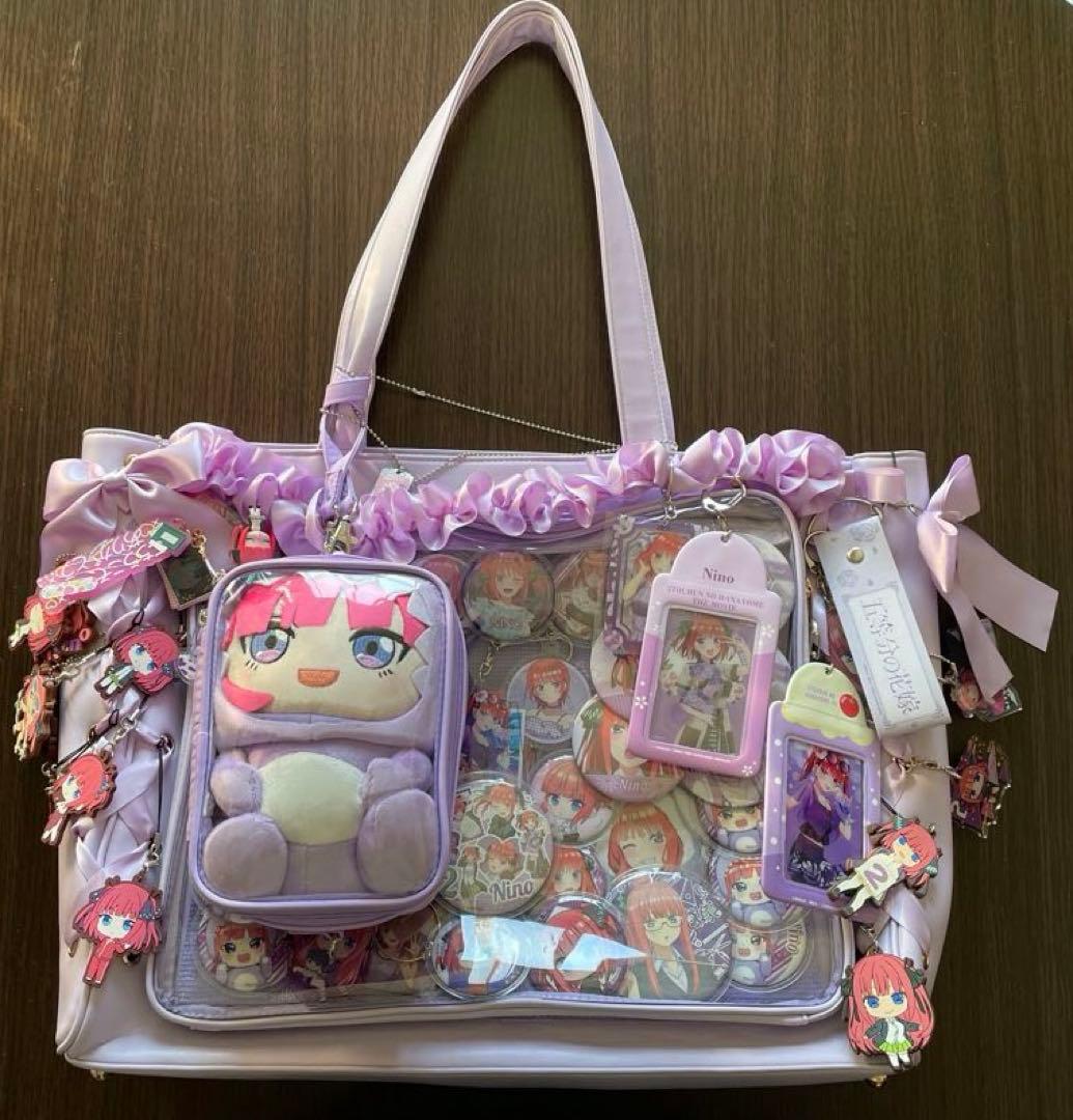 五等分の花嫁 中野二乃 痛バック ウィゴー 缶バッジ ぬいぐるみ