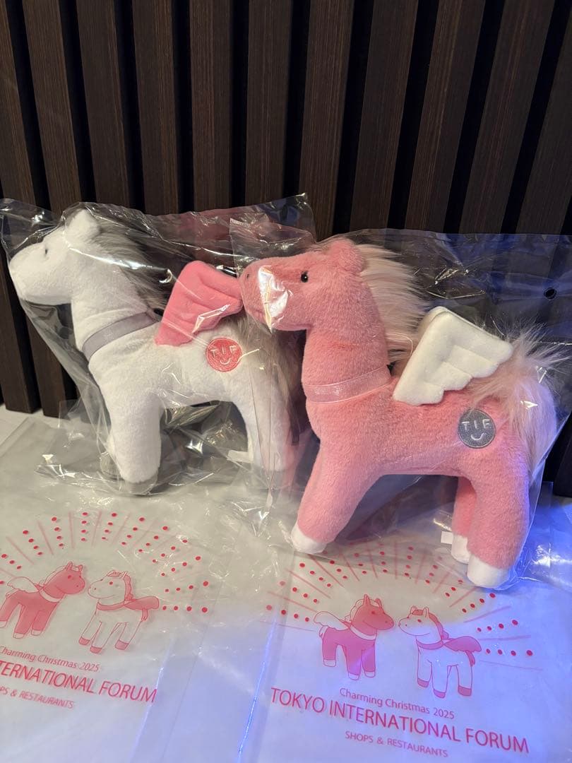 東京国際フォーラム 馬　ぬいぐるみ 2色セット サラブレッドコレクション OKぬいぐるみ6【楽市楽座・ASOBLE