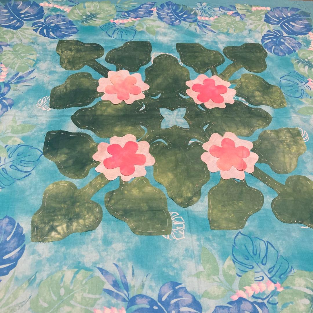 キャシーマム ハワイアンキルト キット ハウツリーのタペストリー