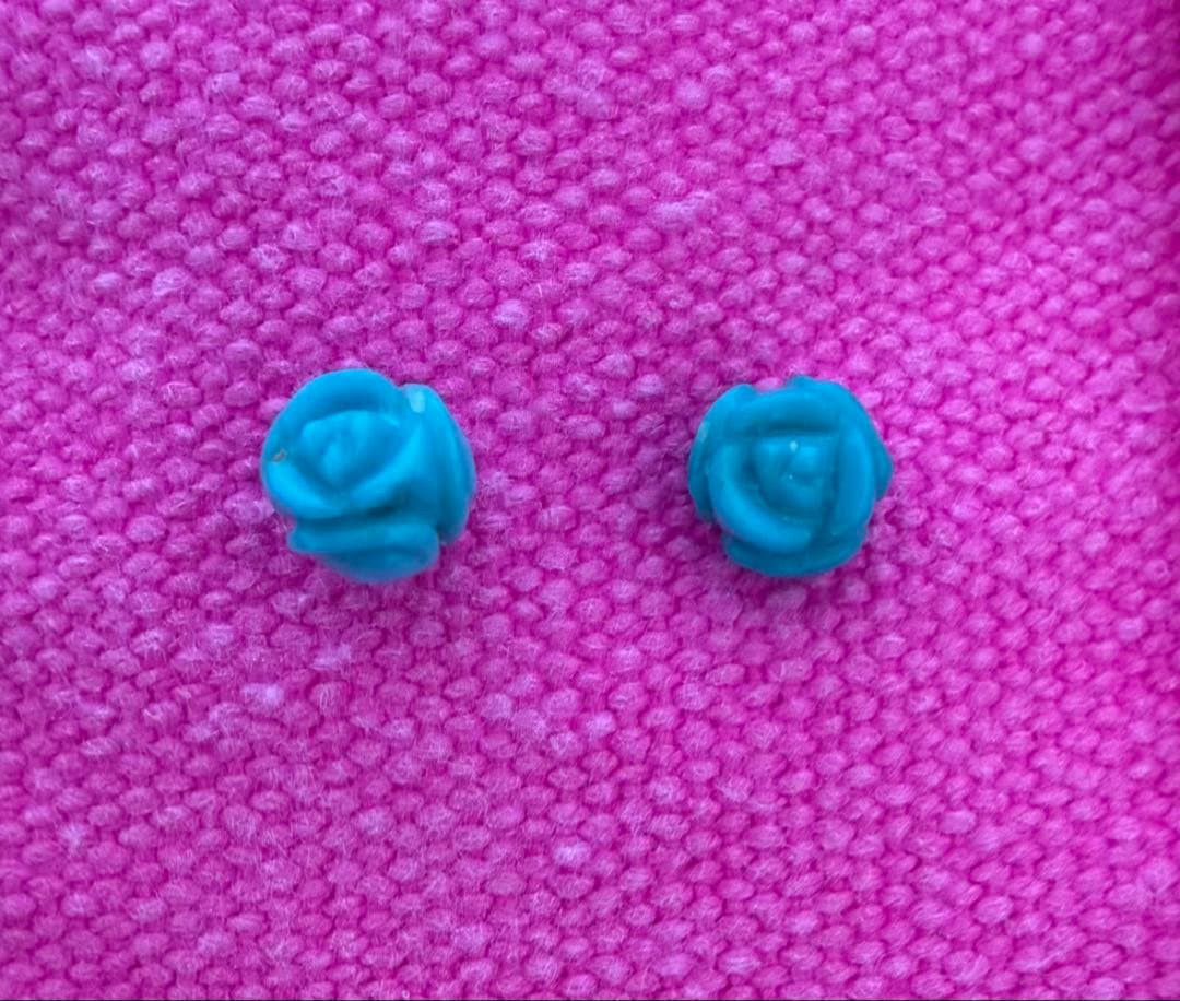 バーニーズNY購入 ターコイズのローズピアス LA SOEUR＜ラ スール＞バーニーズ ニューヨーク限定ピアス