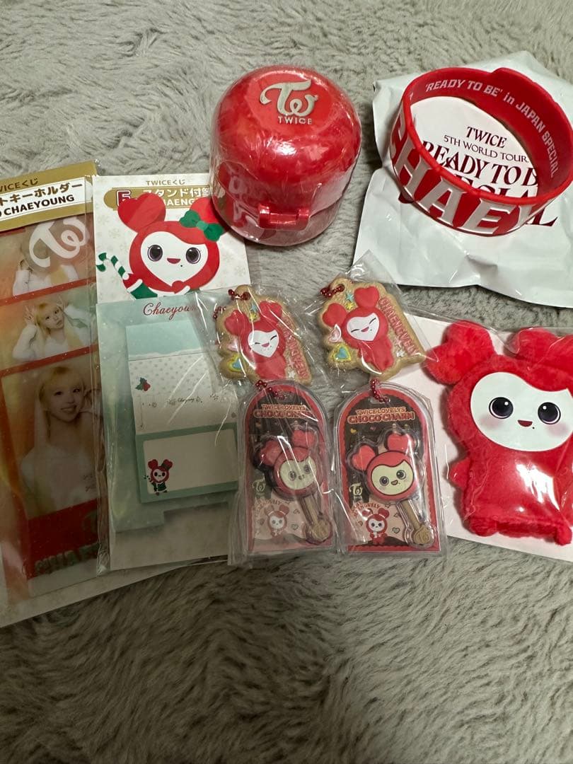 TWICE チェヨン グッズ14点 - メルカリ