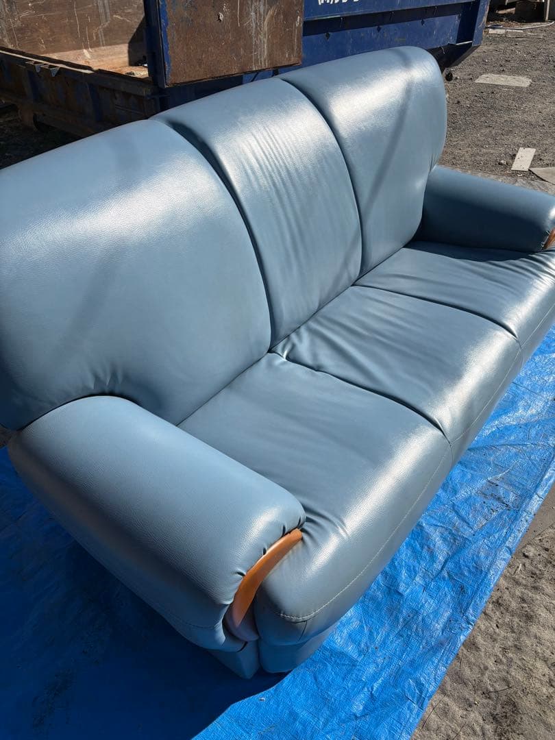 3人掛け　ソファー　ブルー　中古　引取り限定 布張り3人掛けソファ 333 ブルー【室蘭中央店展示品】【現品限り】のご