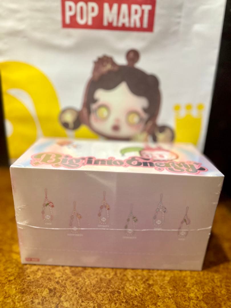 未開封 POP MART ラブブ フォンチャーム アソートボックス 完売品 正規