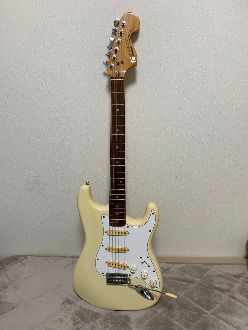 Fernandes ストラト石ロゴ　ビンテージ 石ロゴ期FERNANDES!!SSHヴィンテージストラトキャスター買取入荷です