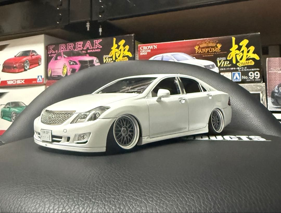 アオシマ GRS204クラウン アスリート エイムゲイン フルエアロ 1/24 エイムゲイン GRS204クラウン アスリート '08 （トヨタ