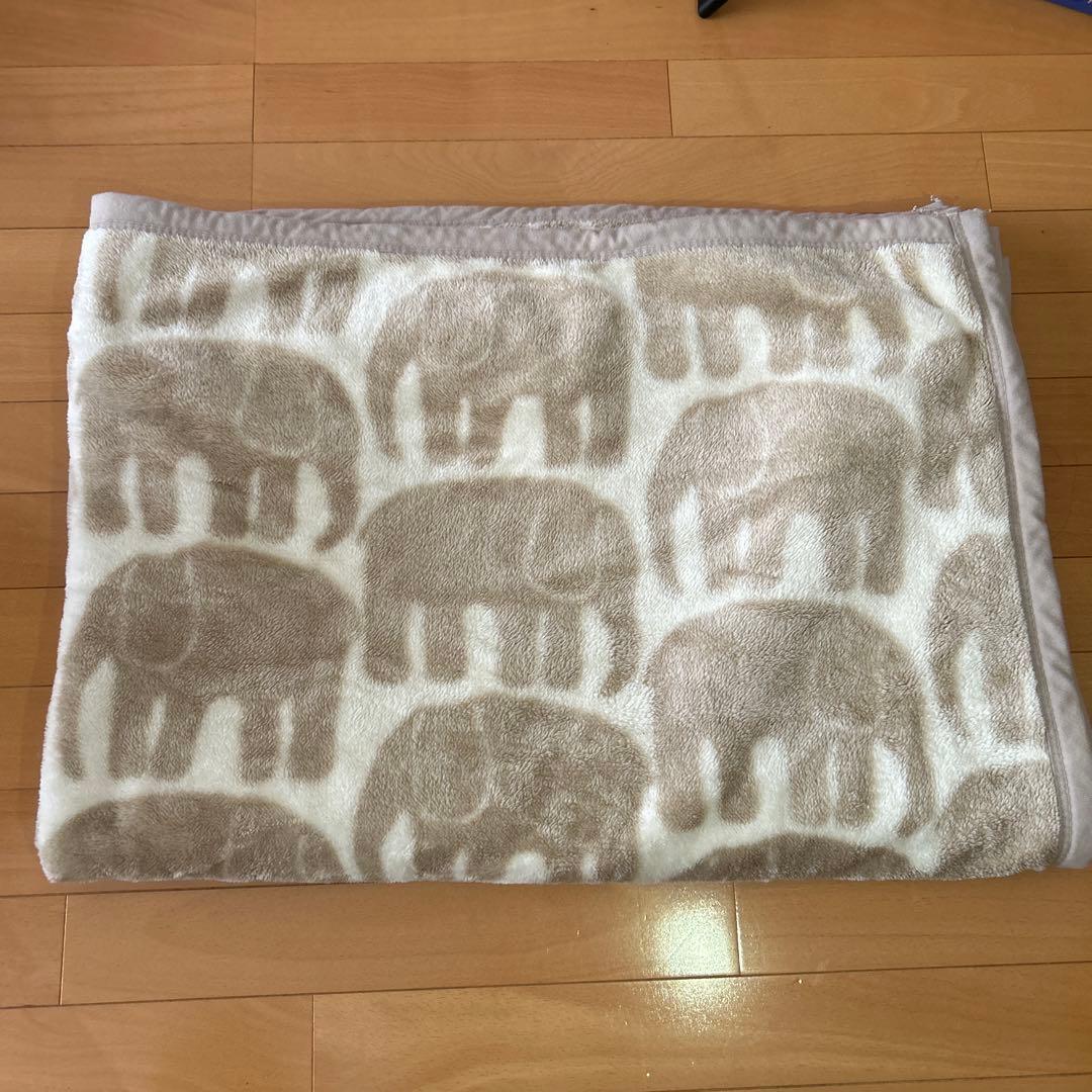 ユニクロ ヒートテック毛布 フィンレイソン ゾウ シングル - メルカリ