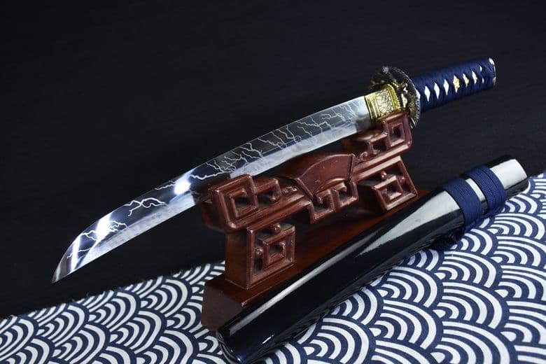 稲妻脇差侍の短刀 日本刀 模造刀 模擬刀 武蔵 肋差 刀装具 - メルカリ