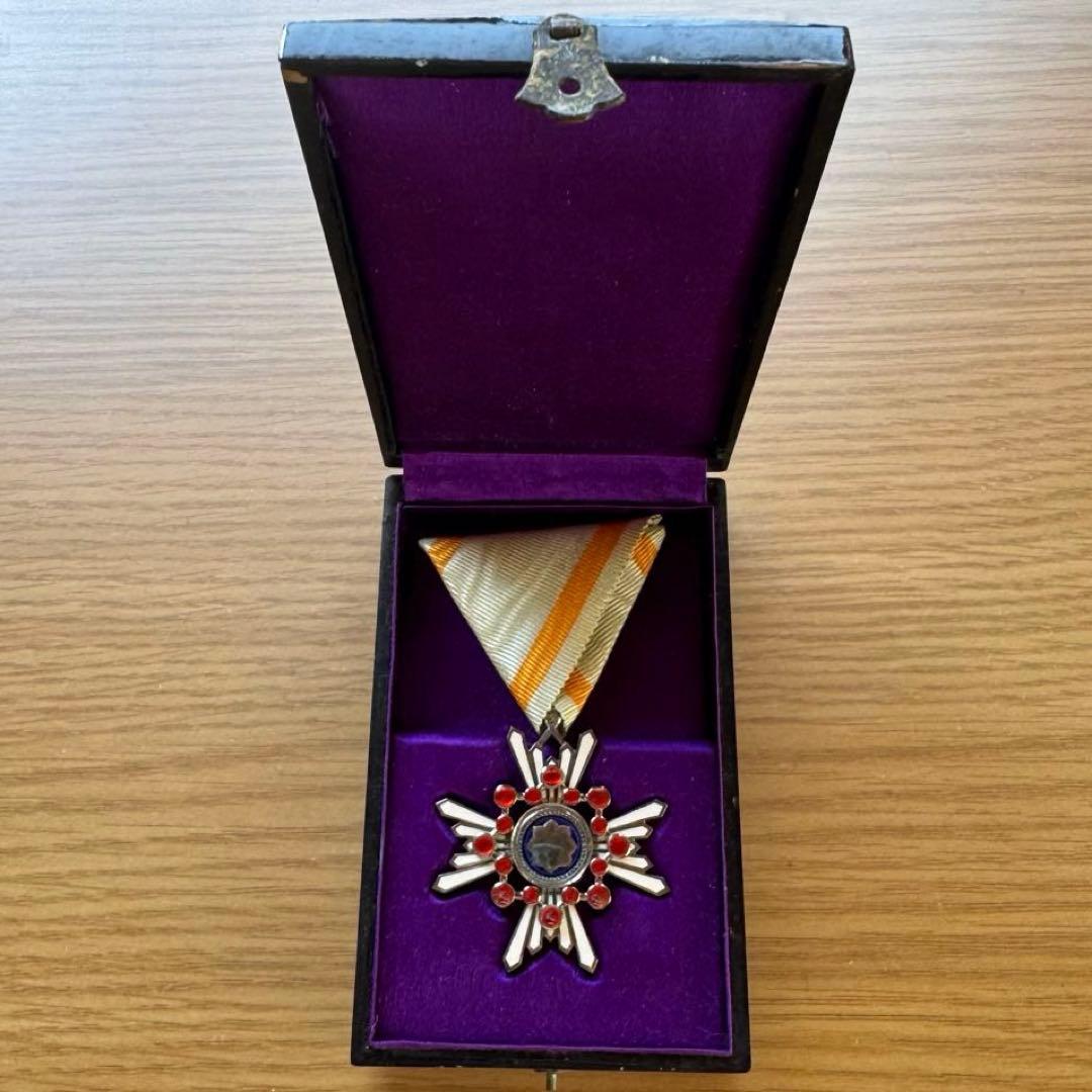 日本軍の勲章　勲六瑞宝章？ 勲章 勲六等瑞宝章 - メルカリ